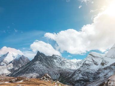 贡嘎雪山观景台